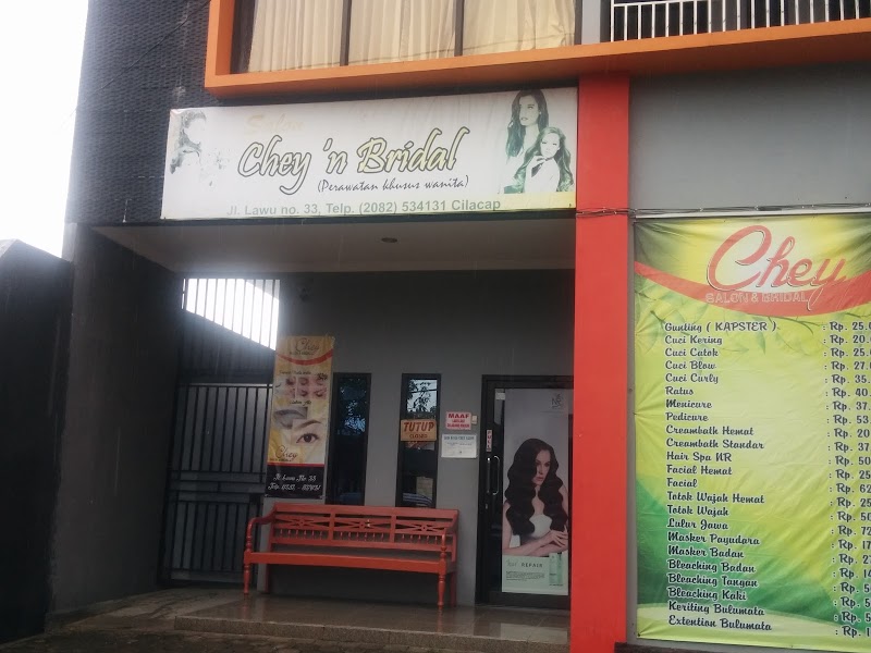Wajah Berseri, Hati Tenang di Jantung Cilacap